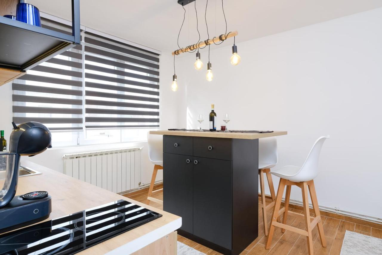 Mak Apartment - Free Parking - Balcony SJJ Eksteriør bilde