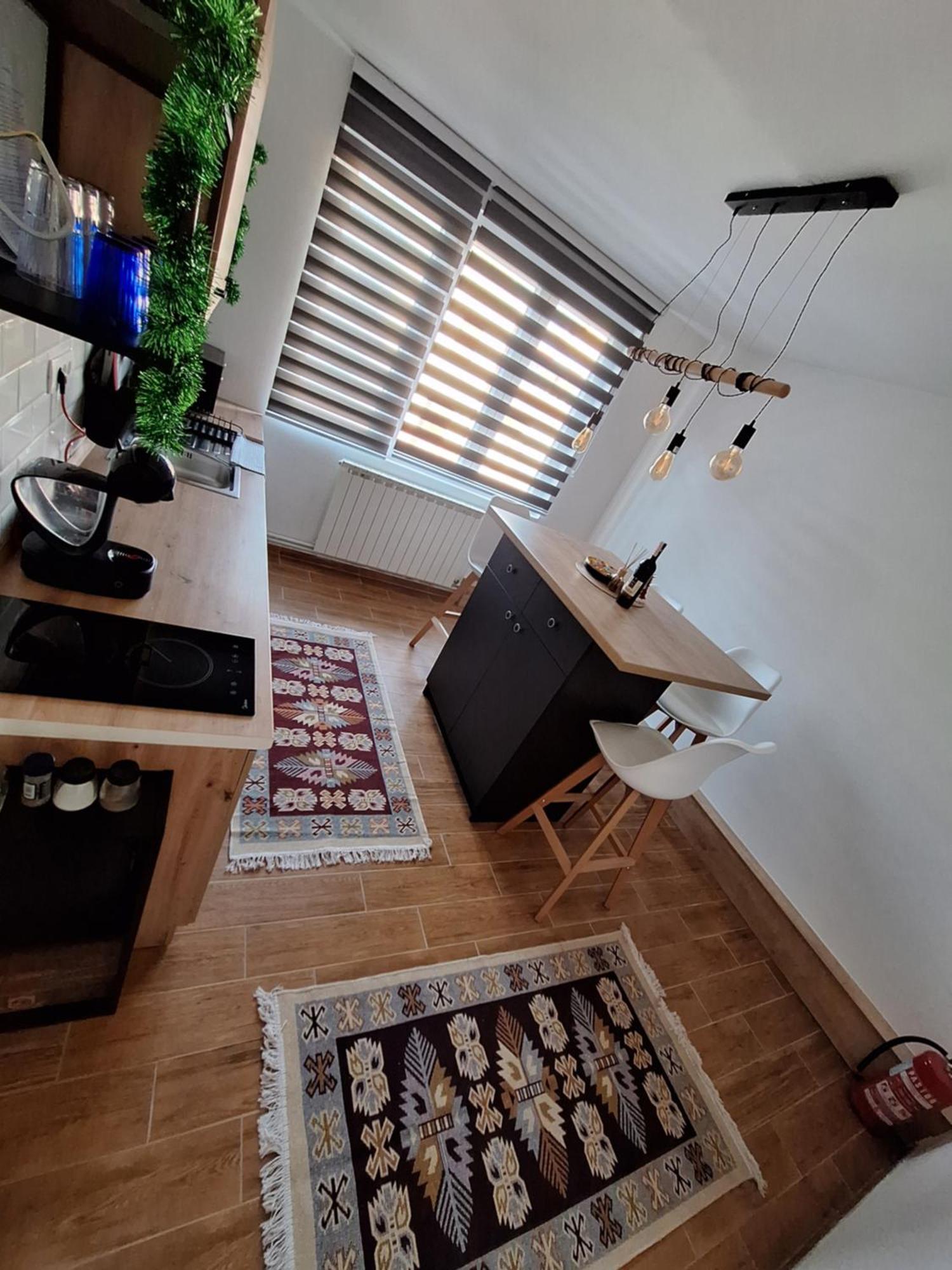 Mak Apartment - Free Parking - Balcony SJJ Eksteriør bilde
